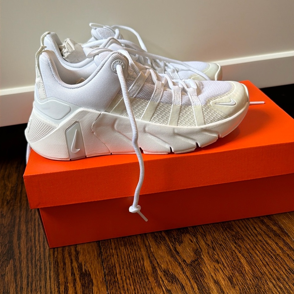 Nike Free Metcon 7 (women’s)